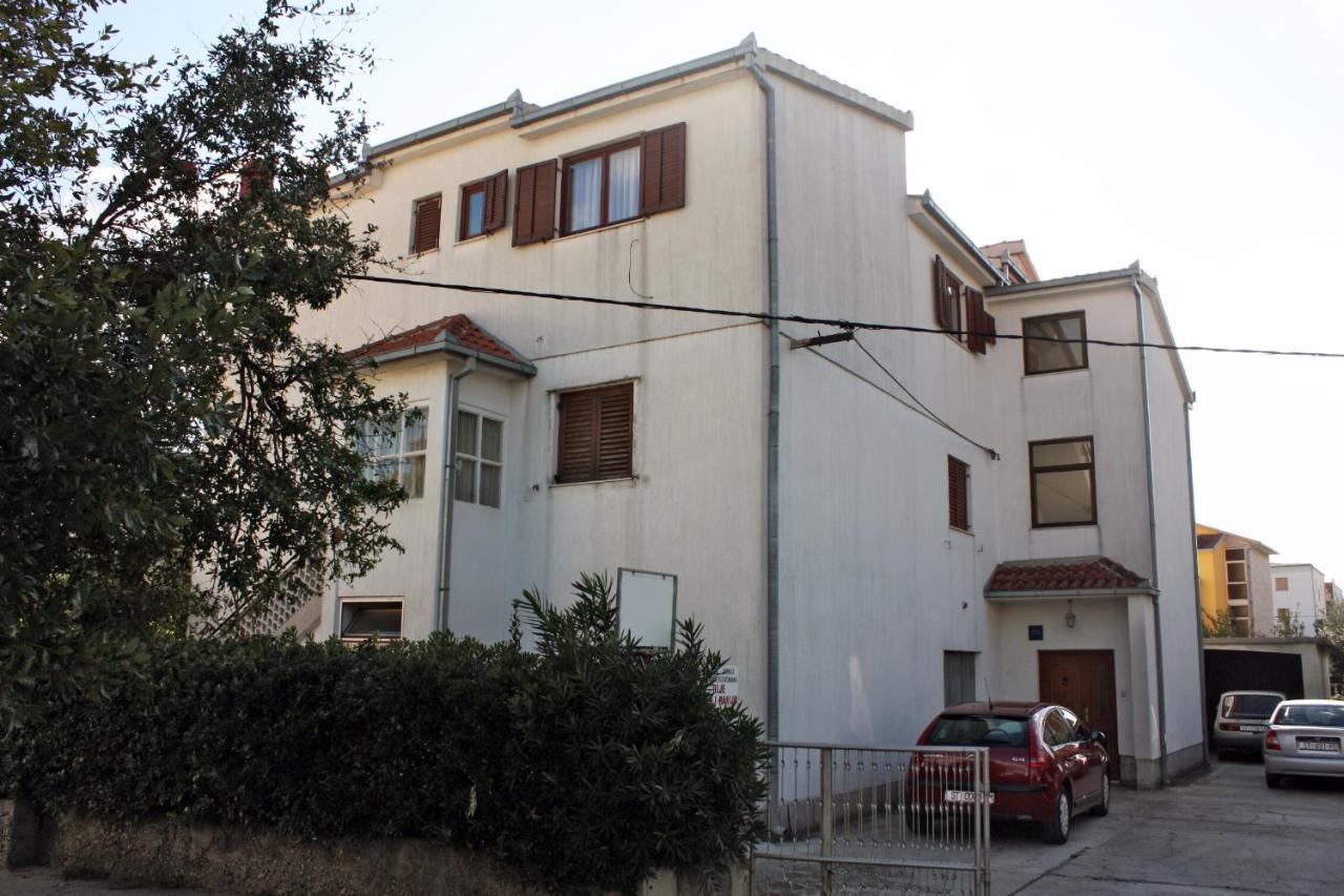 Apartments With A Parking Space Kastel Stafilic, Kastela - 5219 Екстериор снимка